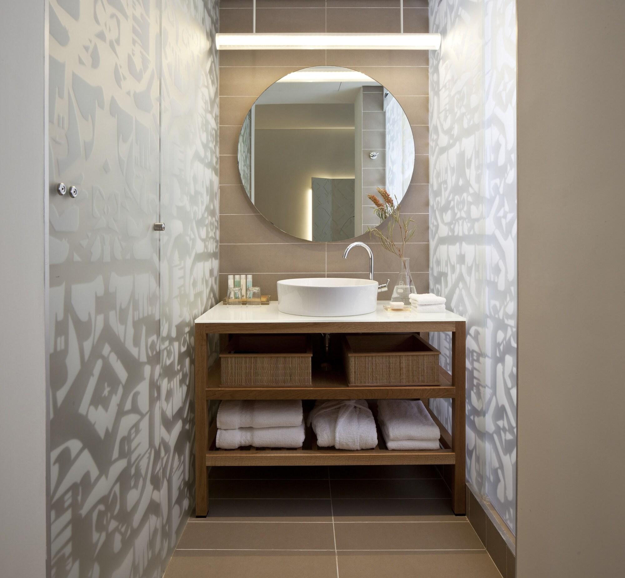 Mendeli Street Hotel By Prima Hotels - 16 Years Plus Tel Aviv Exterior photo