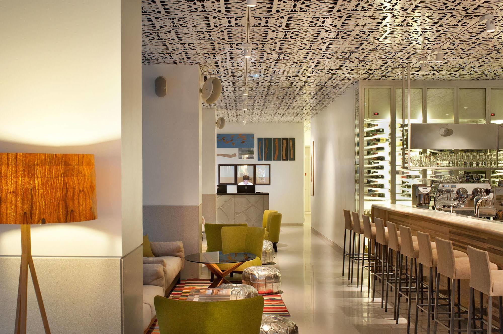 Mendeli Street Hotel By Prima Hotels - 16 Years Plus Tel Aviv Exterior photo